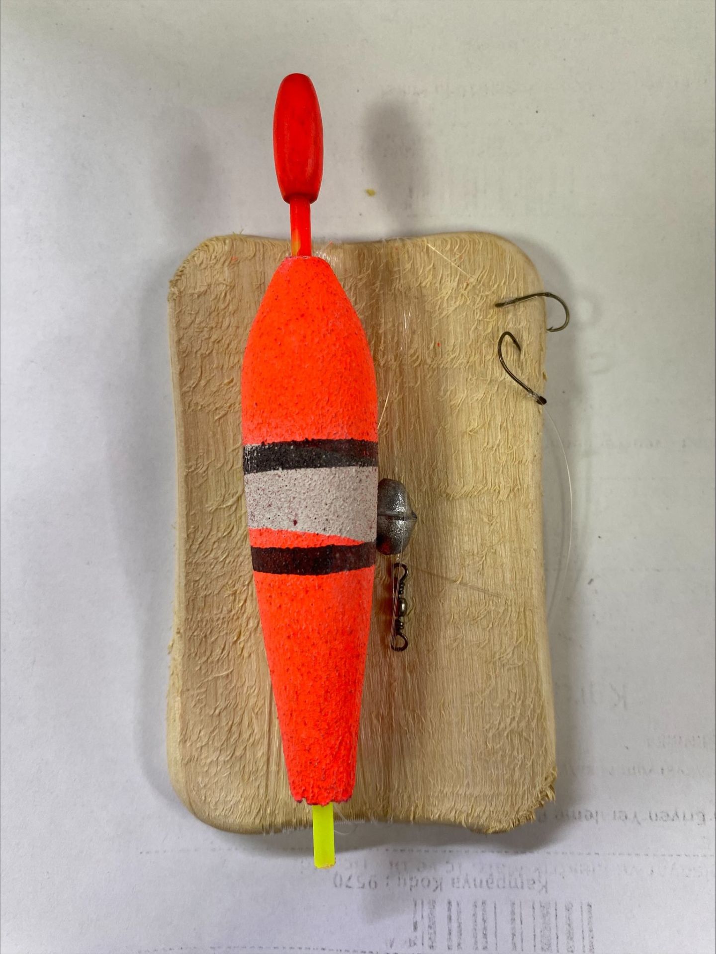 10 gr. Uzun Şamandıralı Tahta Kasnaklı 2ad.4no İğneli El Oltası Takımı